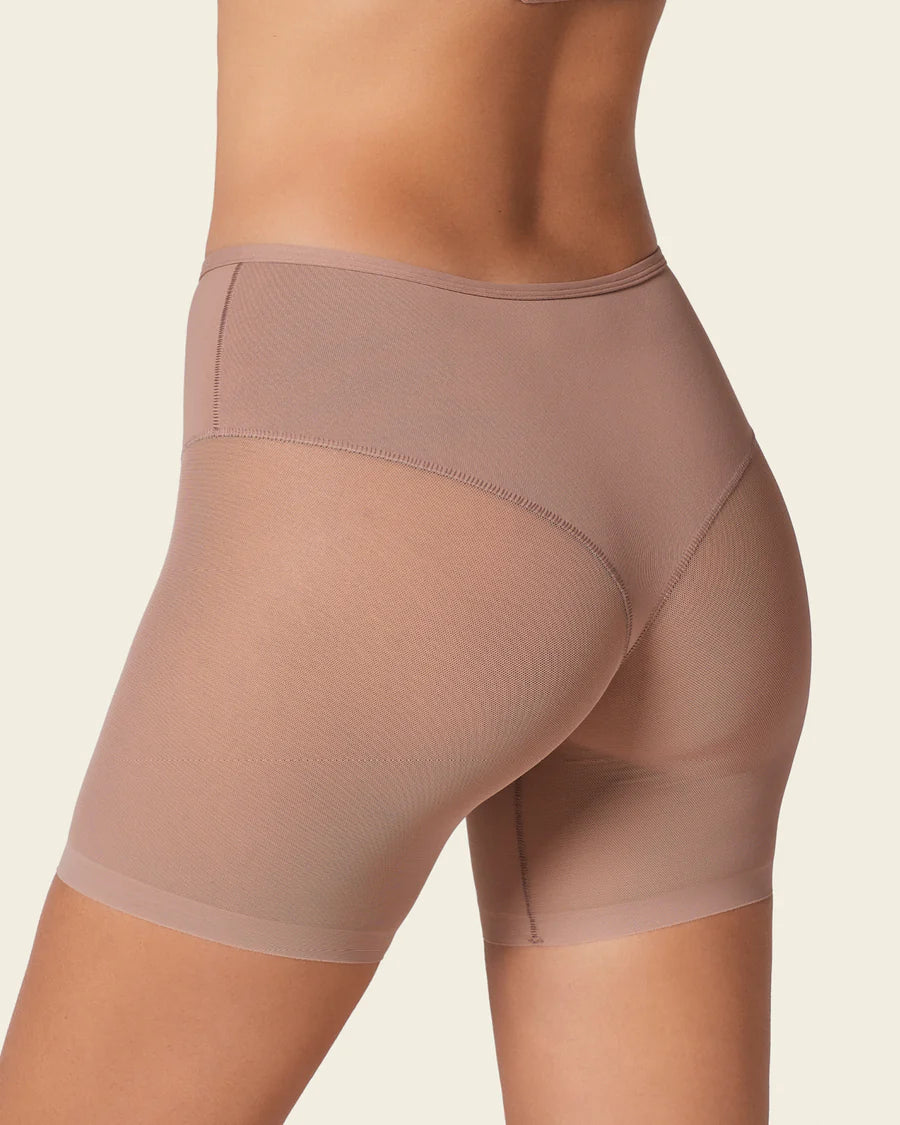 Undetectable Sheer Shaper Short