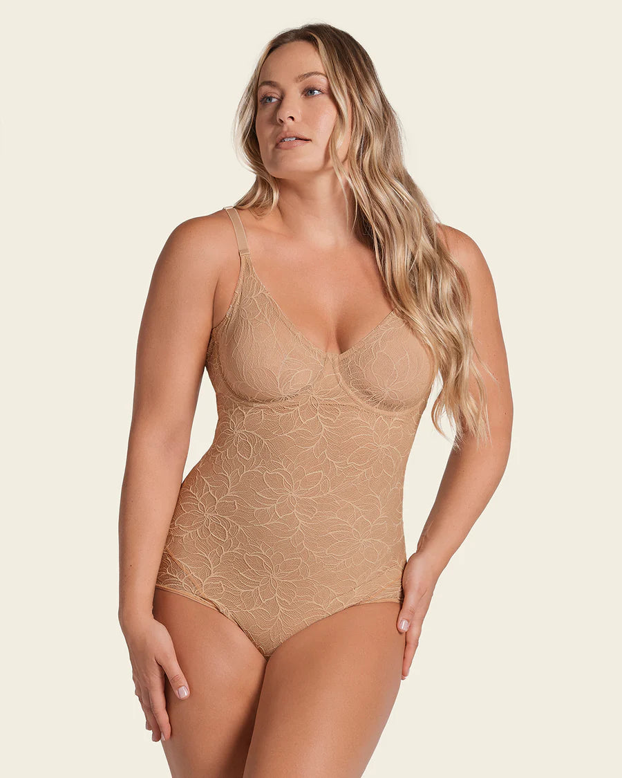 Shaping Lace Bodysuit with Underwire