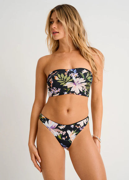 High-Leg Cheeky Bottom with Picot Trim