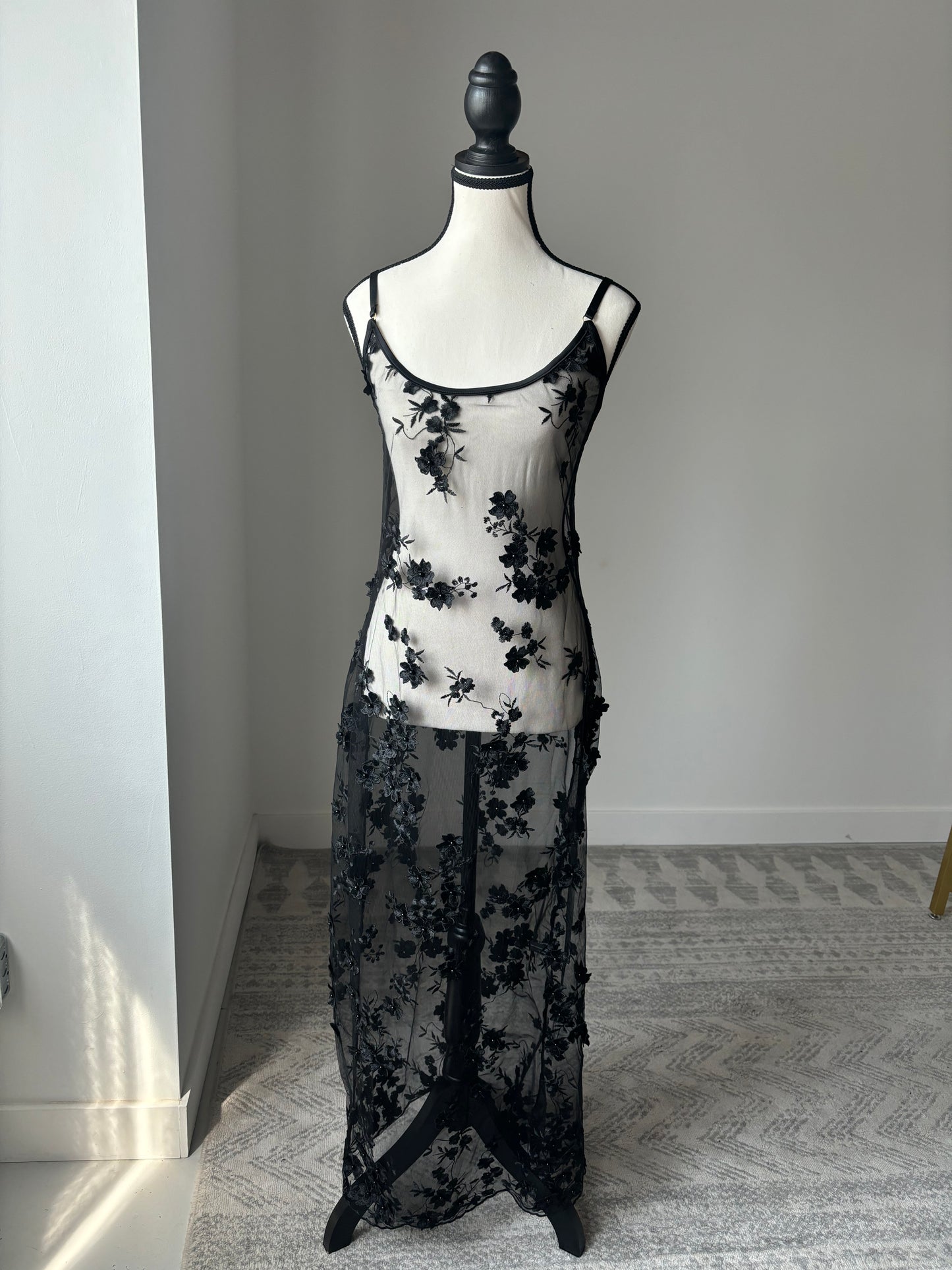 Black 3D Embroidery Slip Maxi Dress - 1 XL left!